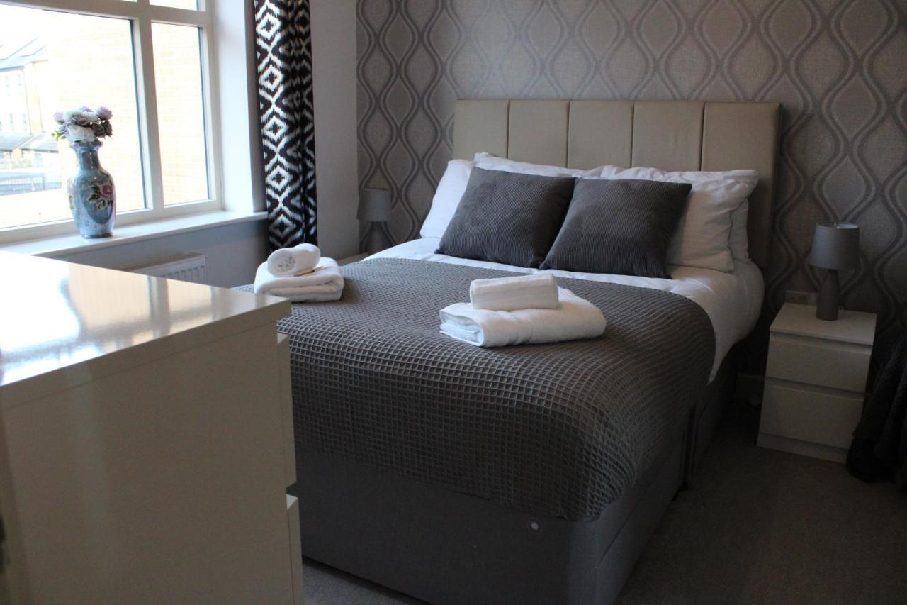 Haven - Spacious Luxury Home Perfect For Families, Couples And Contractors! 5Mins To Xscape And Junction 32! Castleford Dış mekan fotoğraf